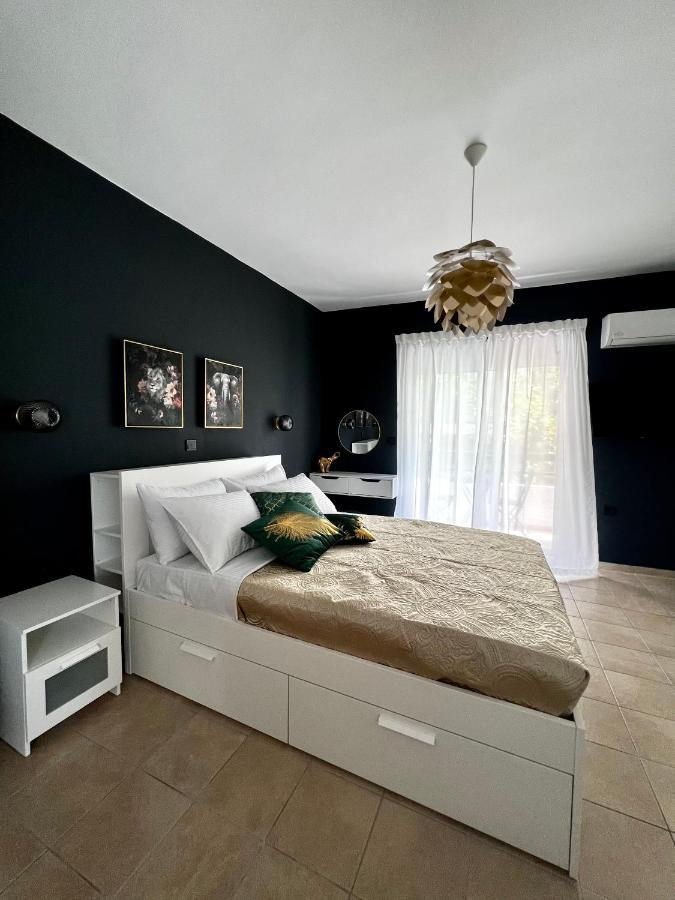 Downtown Apartments Rhodes City ภายนอก รูปภาพ